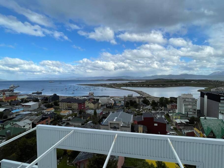 Ocean & Mountain View Lejlighed Ushuaia Eksteriør billede
