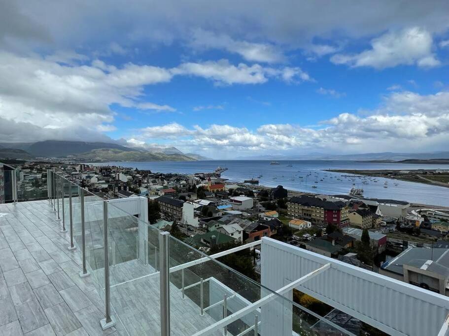 Ocean & Mountain View Lejlighed Ushuaia Eksteriør billede